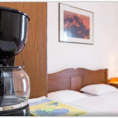 Guest House Villa Baska