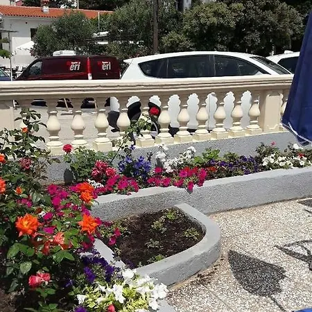 Guest House Villa Baska Baška