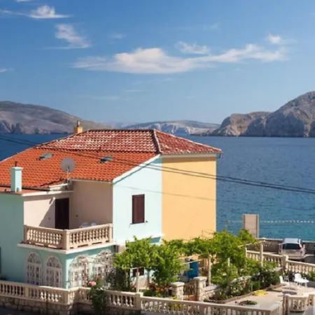 Guest House Villa Baska 3*