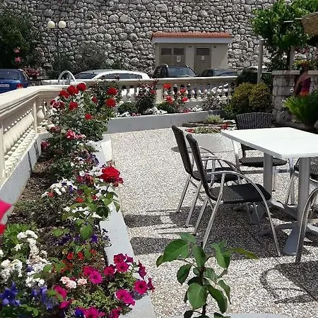 Guest House Villa Baska 3* Baška