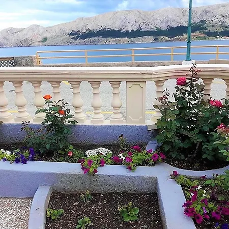 Guest House Villa Baska 3*