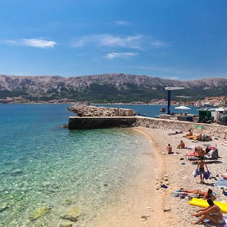 Guest House Villa Baska