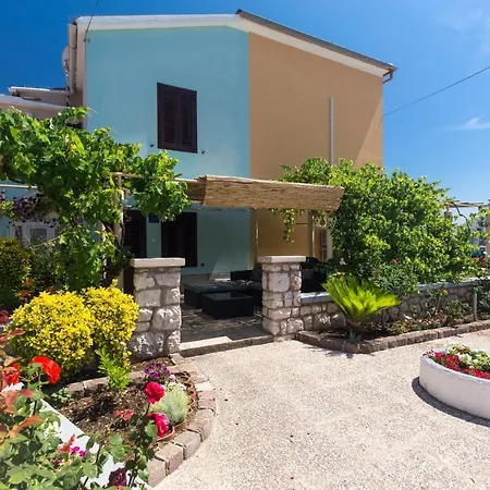 Guest House Villa Baska Πανσιόν
