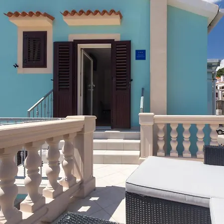 Πανσιόν Guest House Villa Baska